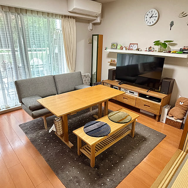 Lounge,買い替え,タモ材のテーブル,オーク材フレーム,ウニコ　テレビボード,WG30,カリモクソファ,アクタス ベンチ,アクタス ダイニングテーブル,リビングダイニング rinの部屋