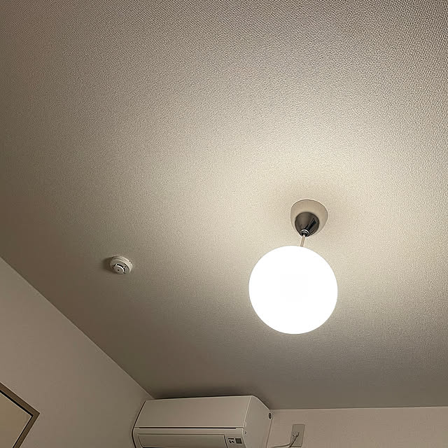 On Walls,IKEA,照明 aikiの部屋