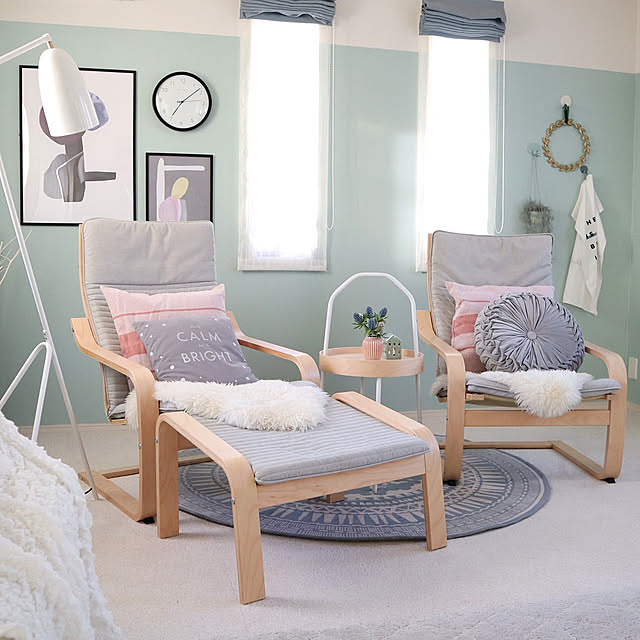 Lounge,パステルカラー,すっきり暮らす,物欲のコントロール方法,ピンク,癒し,スモーキーパステル,かわいいお家,IKEA,ポエング,オットマン,リラックススペース,ニトリデコホーム Jinaの部屋