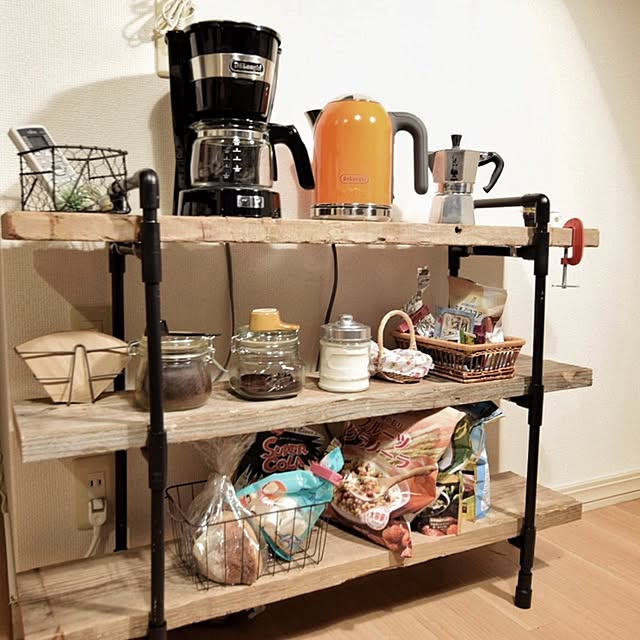 コーヒー,デロンギ,DIY,カフェ風,niko and…　,インスタ→ART_ITSUKI,インダストリアル,北欧,ナチュラル,賃貸DIY,古材,雑貨,木工,ブルックリン,足場板,賃貸でも諦めない！,賃貸,男前,一人暮らし,賃貸でも楽しく♪,セリア,IKEA,100均 cenchanの部屋