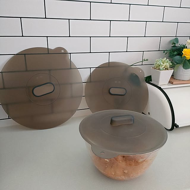 Kitchen,IKEA,シリコン,HARIO,紫陽花,食洗機対応,ブリザーブドグリーン,HARIO耐熱ガラスボウル,サステナブルな暮らし,ユニバーサルふた,クレイフラワーのある暮らし,フェイクグリーン ya_maの部屋