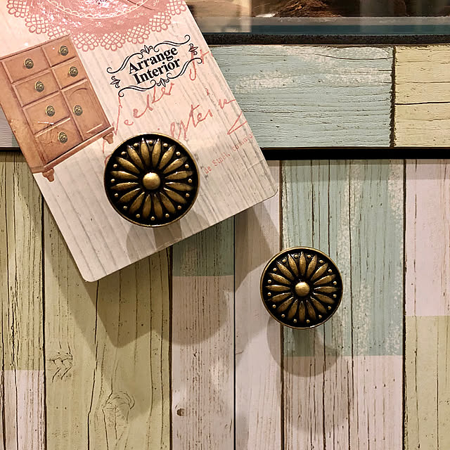 靴箱リメイク,靴箱,壁紙シート,キャンドゥの板壁風シート,DIY,取手,セリア,Entrance soramameの部屋