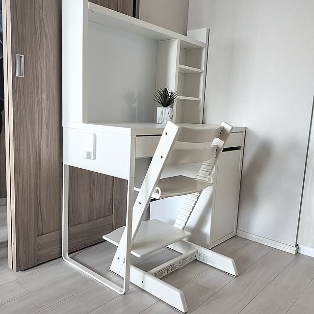 My Desk,子供用机,すみっコぐらし,トリップトラップ,ニトリ,こどもと暮らす。,子供のいる暮らし,勉強机 Riokkumaの部屋