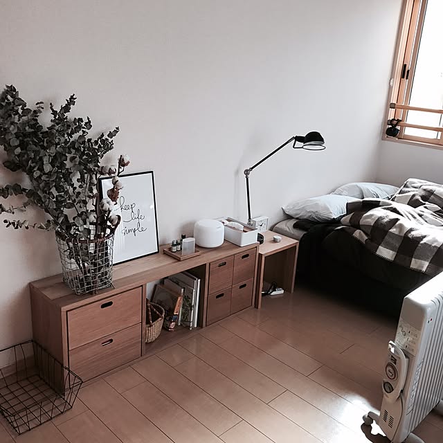 Bedroom,賃貸,ユーカリ,ユーカリドライ,無印良品,シンプルインテリア,シンプルな暮らし,PUEBCO coroの部屋