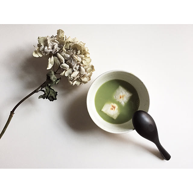 Bedroom,鏡開き,抹茶お汁粉,お正月,ブロカント,Brocante,植物のある暮らし,NO GREEN NO LIFE,植欲,ドライフラワーのある暮らし,ドライフラワー,シャビーシック,鏡餅 Georgeの部屋