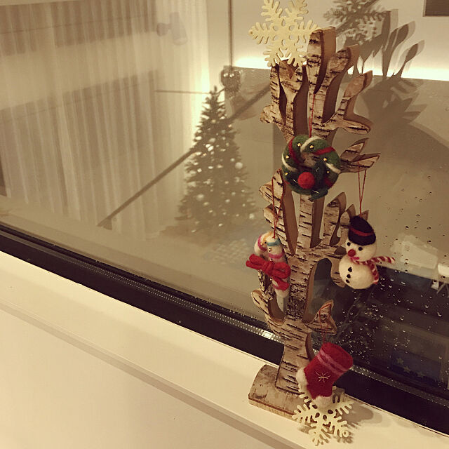 On Walls,クリスマスツリー,窓 sunny-casablancaの部屋