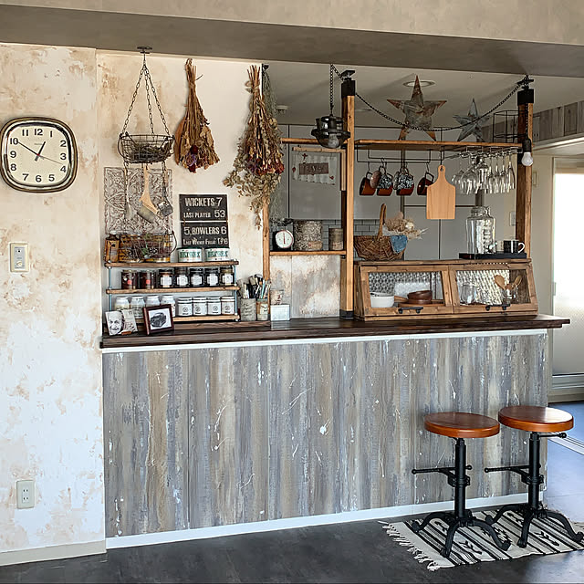 ショーケースDIY,ペンキ飛ばし,男前インテリア,insta→jewel_0808,インダストリアル,北海道,海外インテリア,カフェ風インテリア,シンプル化計画,ラブリコ,リメイクシート剥がし,キッチンカウンターDIY,エイジング塗装,Kitchen jewelの部屋