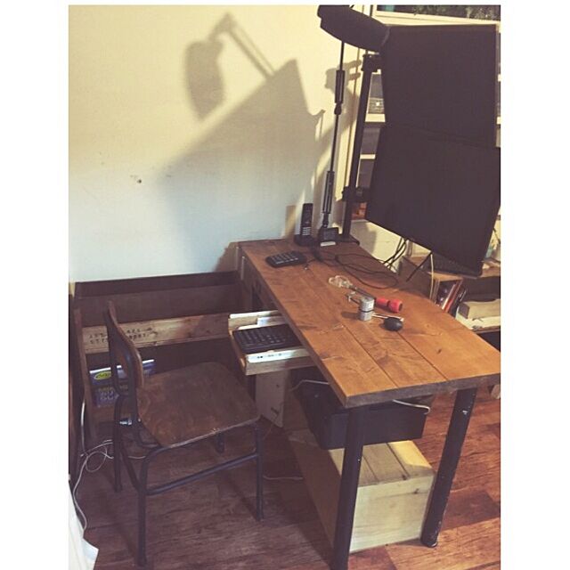 My Desk,学校の椅子,DIY,りんご箱 runtenの部屋