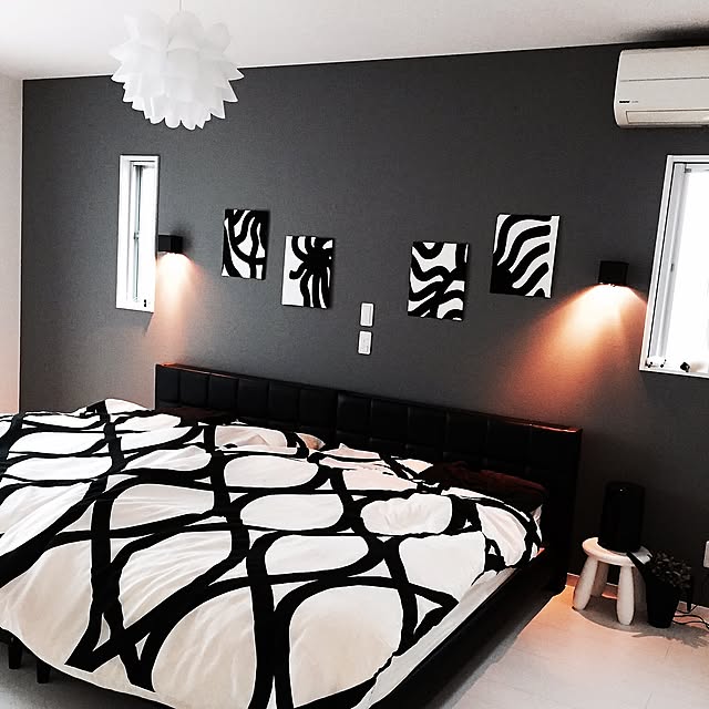 Bedroom,白黒病,モノトーン,生活感をなくしたい,コンテスト参加中,IKEA,ファブリックパネル,marimekko,ブラケットライト,ホテルライク ma-の部屋