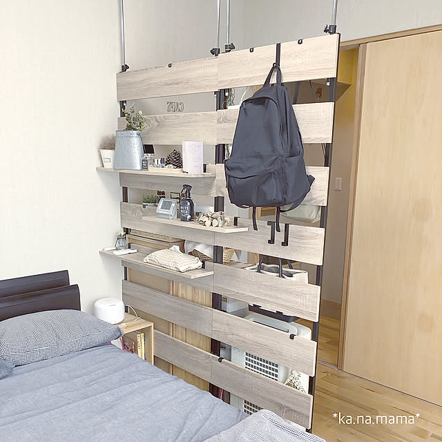 吊り下げ収納,毎日笑顔で暮らしたい♡,狭くてもなんとかなる,ナチュラル,つっぱりラック収納,暮らしを楽しむ,すっきり暮らしたい,いいね、フォロー本当に感謝です♡,つっぱりラック,いつも見て下さりありがとうございます♡,インテリアのゲキカグ,つりさげ収納,Bedroom ka.na.mamaの部屋