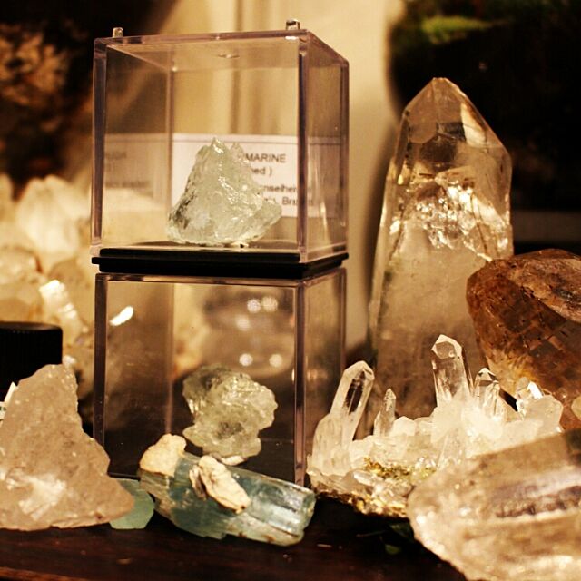 My Shelf,理系インテリア,水晶,原石,鉱石,理科室,鉱石棚 Gunjiの部屋