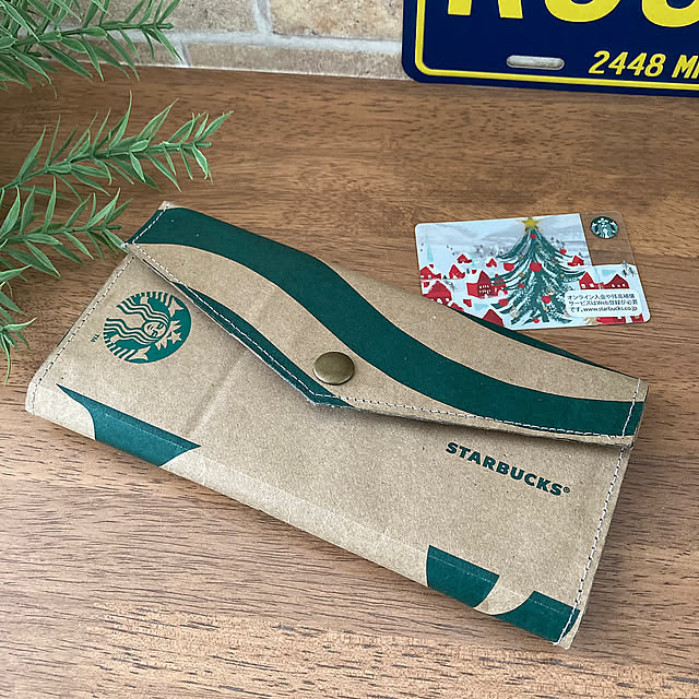 My Shelf,エコな暮らし,カフェ風インテリア,カフェ風,紙袋が捨てられない件。,リメイク雑貨,手作り,長財布,財布,手作り財布,手作り雑貨,手作業,手仕事,ハンドメイドのある暮らし,ハンドメイド雑貨,ハンドメイド作品,紙袋活用法,スタバ好き,スタバ,スターバックス,リメイクアイデア,再利用アイデア,スタバ紙袋の再利用,再利用,リメイク品,紙袋リメイク,紙袋,スタバ紙袋,ハンドメイド yocchanの部屋