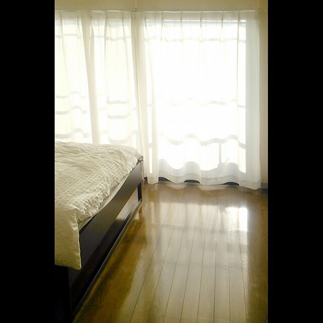 寝室,ニトリのカーテン,カーテン,Bedroom iiuaaoの部屋