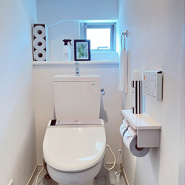 トイレのインテリア,トイレットペーパー収納,ホワイトインテリア,掃除を楽に,シンデレラフィット,シンプルライフ,TOTO トイレ,TOTO,Bathroom,すっきり暮らす tomoccoの部屋