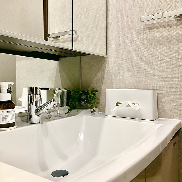 ニトリ,ティッシュケース,新築マンション,RCの皆さまに感謝♡,観葉植物のある暮らし,ペペロニア,Bathroom,ホテルライクに憧れる,タカラスタンダード洗面台 up0524の部屋