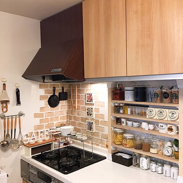Kitchen,ニトリ,ニトリキッチン収納アイテムモニター,フォロワー様ありがとうございます♥,ナチュラルインテリア,キッチン収納,IKEA,コーヒーミル,ミルクパン,Daiso,レンガシート,調味料ラック,カフェ風,salut!,ディアウォール DIY,セリア,cafe Sayuriの部屋