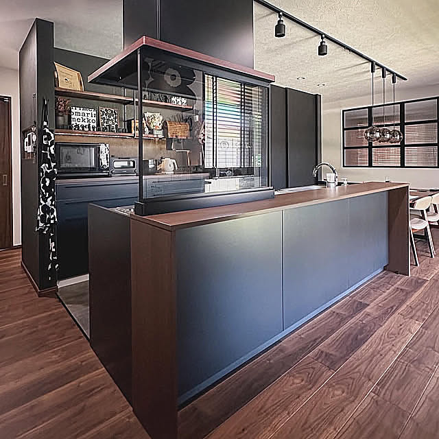 Kitchen,アイランドキッチン,ステディア,クリナップ,デュアルトップ対面,キッチン,ウォールナット,マイホーム,モダンインテリア,ブラックインテリア memeの部屋