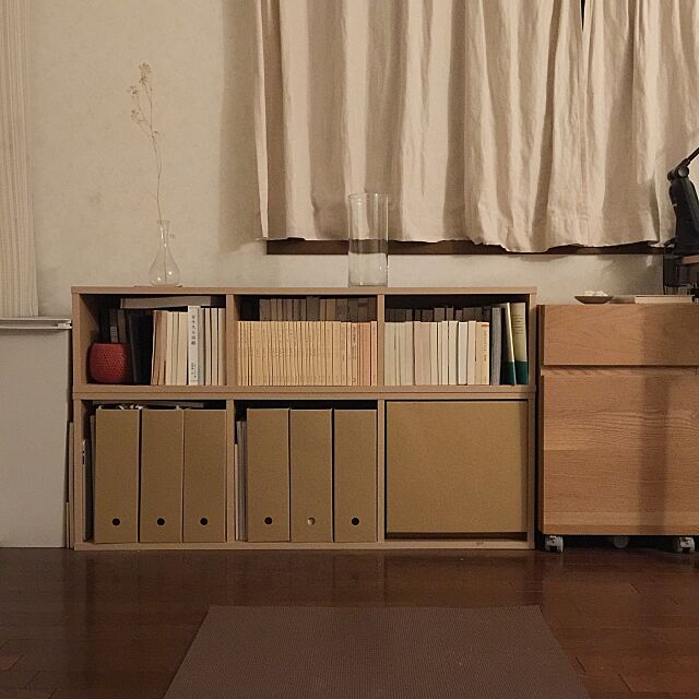 My Shelf,本棚,定点観測,夜,無印良品,IDEE,かすみ草,花瓶,IKEA,CYLINDER,シリンダー ht6030の部屋