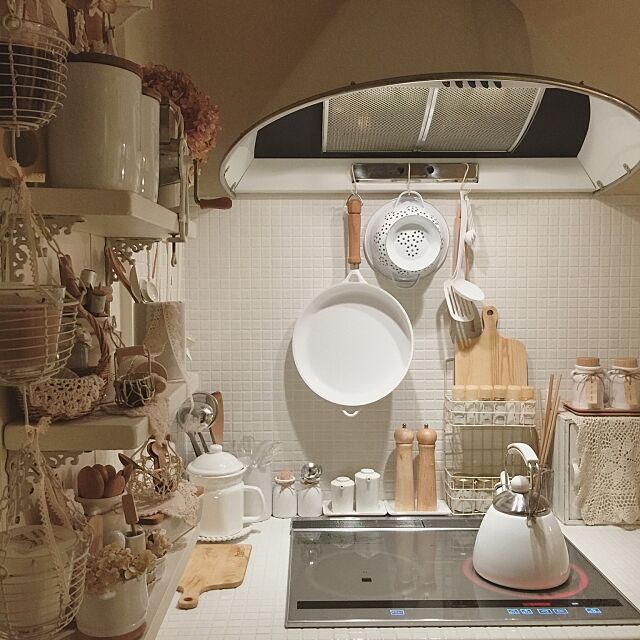 Kitchen,白が好き,タイル張り,ホワイトキッチン,笛吹きケトル,2015.10.17 usausaの部屋