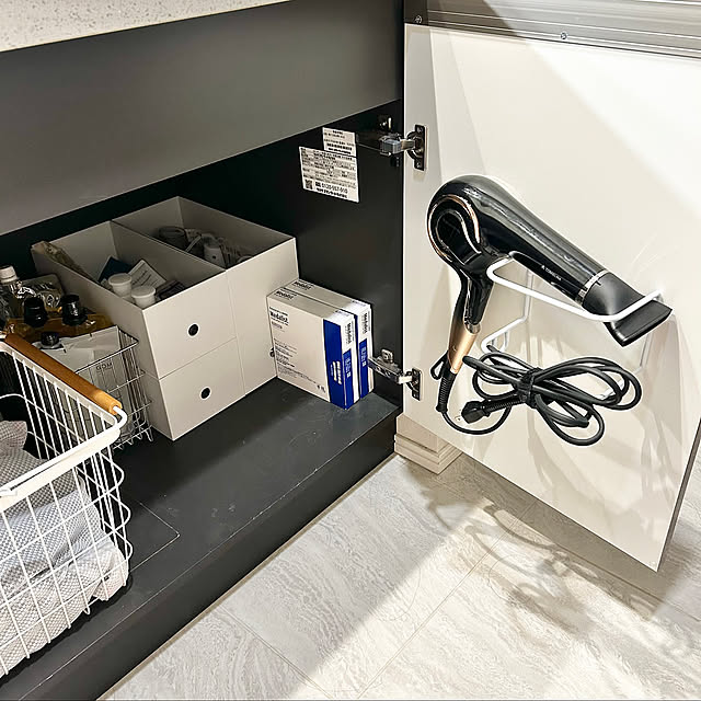 Bathroom,ドライヤー収納,3LDK,分譲マンション,新築マンション,単身赴任暮らし,共働き夫婦,3LDKマンション,洗面台下収納,洗面台,洗面所,ドライヤー,ドライヤー置き場,レプロナイザー,リュミエリーナ,バイオプログラミング waraの部屋