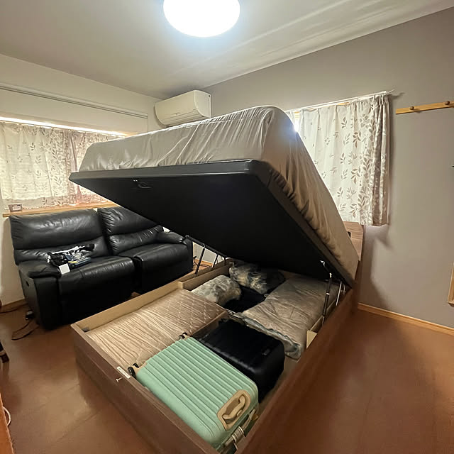 Bedroom,sertaマットレス,跳ね上げ式ベッド,収納スペース,ワイドダブルベット,週末買ったもの,日替わり投稿企画♪月曜日,寝室インテリア,腰痛との戦い,快眠したい nacchi4の部屋