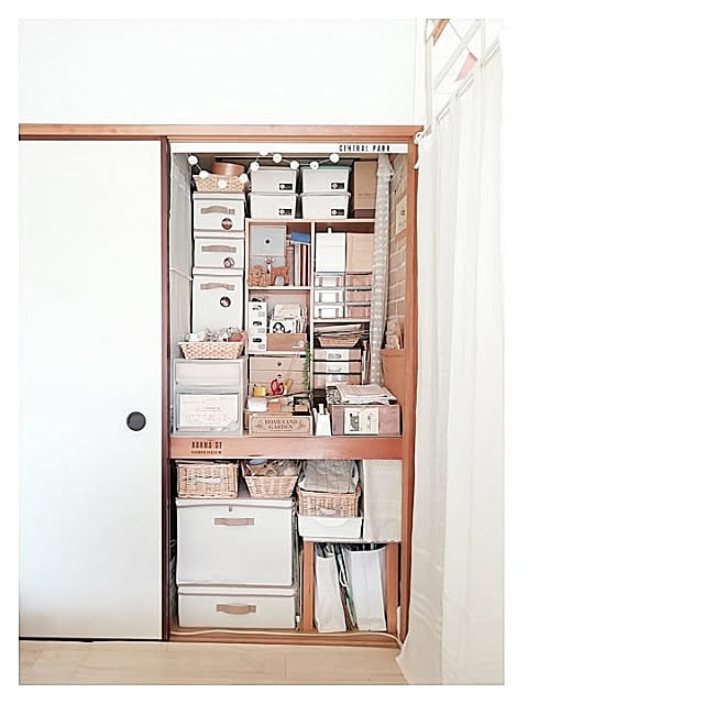 Bedroom,押入れ収納,ナチュラル,賃貸,DIY,団地,ニトリ,100均,すっきり暮らしたい,賃貸でも楽しく♪,収納 aki.danchilifeの部屋