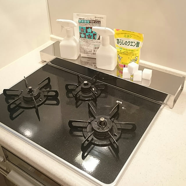 Kitchen,暮らしの一コマ,趣味？,掃除,掃除道具,リセット,クエン酸,アルカリウォッシュ,セスキ炭酸ソーダ,スプレーボトル,セリアスプレーボトル,メラニンスポンジ,コンロ奥カバー,yamazen,siセンサーコンロ,タカラスタンダード bebikoの部屋