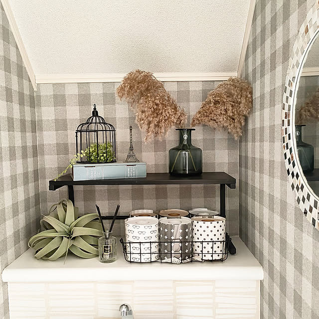 Bathroom,ハンドメイド,トイレットペーパーホルダー,クリアファイル,折り紙,セリア,モノトーン,見せる収納,IKEA,バスケット,フラワーベース,パンパスグラス,壁紙DIY,チェック柄,北欧,ナチュラル,salut!,ナチュラルキッチン,手作り,冬支度,Instagramやってます,皆さんに感謝です(*˙˘˙*)ஐ,いつも見て下さってありがとうございます YUKKIの部屋