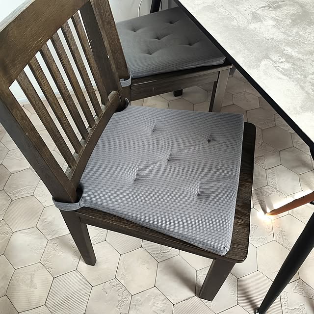 【推しアイテム】ズレないからノンストレス♪ IKEAのチェアクッション by saayaさん