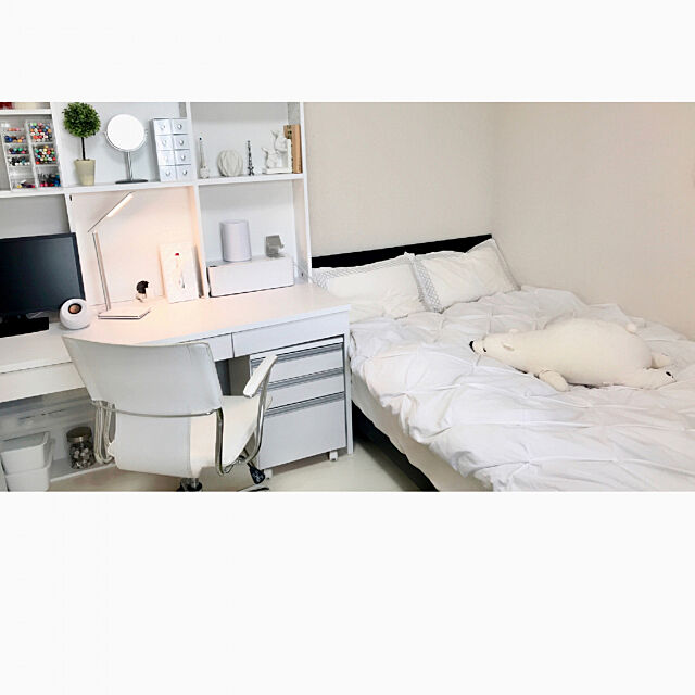 Bedroom,ホワイトインテリア,シンプル,フランフラン USAの部屋