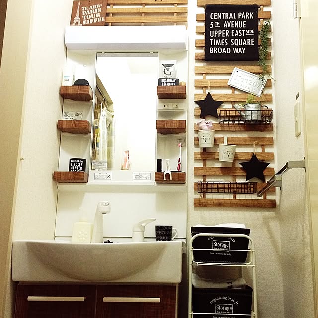 Bathroom,3COINS,ダイソー,ナチュラル,DIY,100均,セリア,男前,ワトコオイルダークウォルナット,賃貸でも諦めない！ ChaLo9689の部屋
