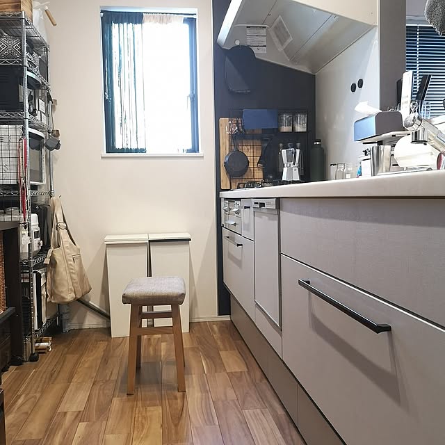 Kitchen,リメイク,建売,3階建て,男前インテリア,黒が好き,カッコいいが好き,こどもと暮らす,こどものいる暮らし,屋上のある暮らし,100均リメイクシート,セリア,ダイソー,100均 korの部屋