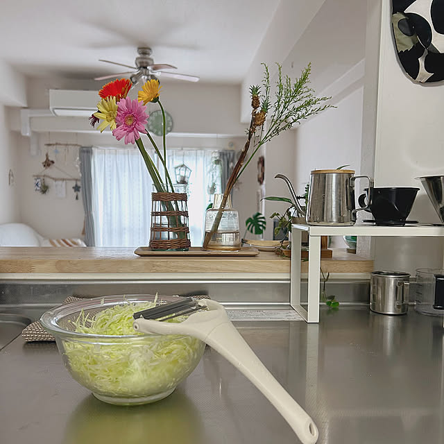 Kitchen,キッチン道具,マンション,ナチュラルインテリア,子どものいる暮らし,コメントお気遣いなく,読んでくれてありがとうございます*.,フォロー＆いいね嬉しいです‪·͜· ‪♡,キャベツピーラー,ののじ,ガーベラ aiaiの部屋