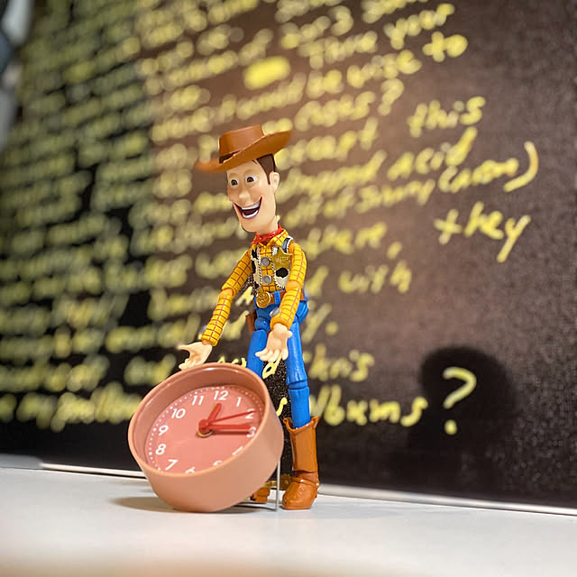 My Shelf,くすみカラー,DAISO雑貨,プチプラインテリア,時計,100均,プチプラアイテム,Toy Story,ウッディ,ディズニー,ピクサー,小物 ichan15uの部屋