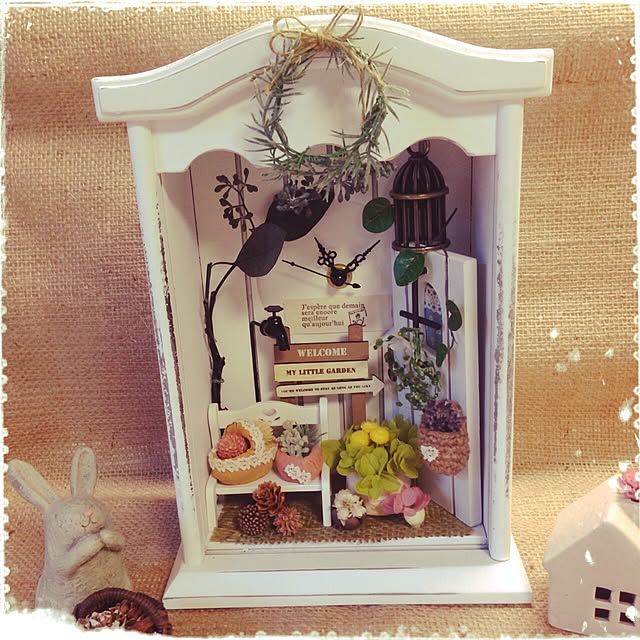 Bedroom,ミニチュア,可愛い,セリア,ハンドメイド,お花,アレンジ,ナチュラル,プリザーブドフラワー meg74の部屋