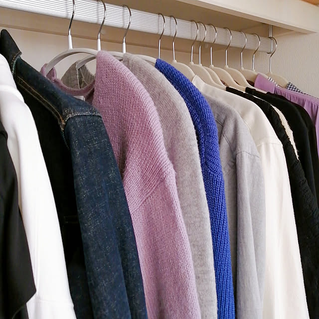 Bedroom,ニトリ,アーチ型ハンガー,滑りにくいハンガー,ニット,クローゼット,ニットの型崩れ防止 mariyaの部屋