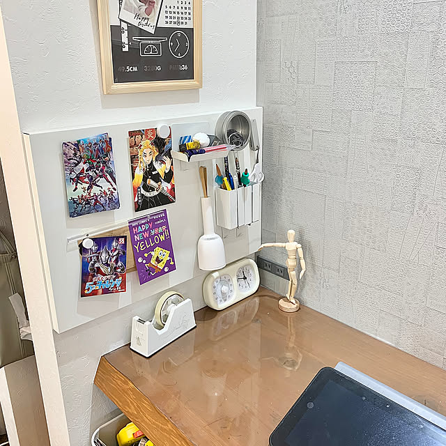 セリア,IKEA,ホワイトボード,100均収納,ONE kitchenシリーズ,ダイソー,ホワイト小物,造作机,リビングデスク,子供のいる暮らし,男の子と暮らす。,推しのいる生活,Lounge,ウルトラマン,スポンジボブ,煉獄さん Minteaの部屋