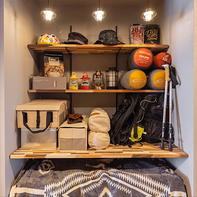 キャンプ道具,キャンプ用品,造作棚,リフォーム,天然木,中古マンション,無垢材,DIY,照明,My Shelf lucy66の部屋