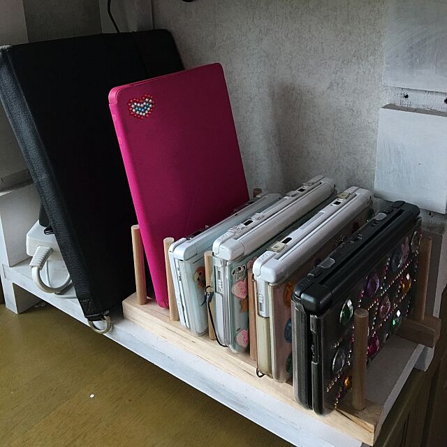 My Desk,無いとは言わせない,iPod,Kindle,DS,3DS,ディッシュスタンド活用,100均 hiraitataの部屋