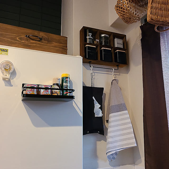 Kitchen,インスタ→lovepeacedog,Standard Products,キッチンクロス,山崎実業,tower,AQUAの冷蔵庫,マグネットスパイスラック,towerマグネットスパイスラック lovepeaceの部屋