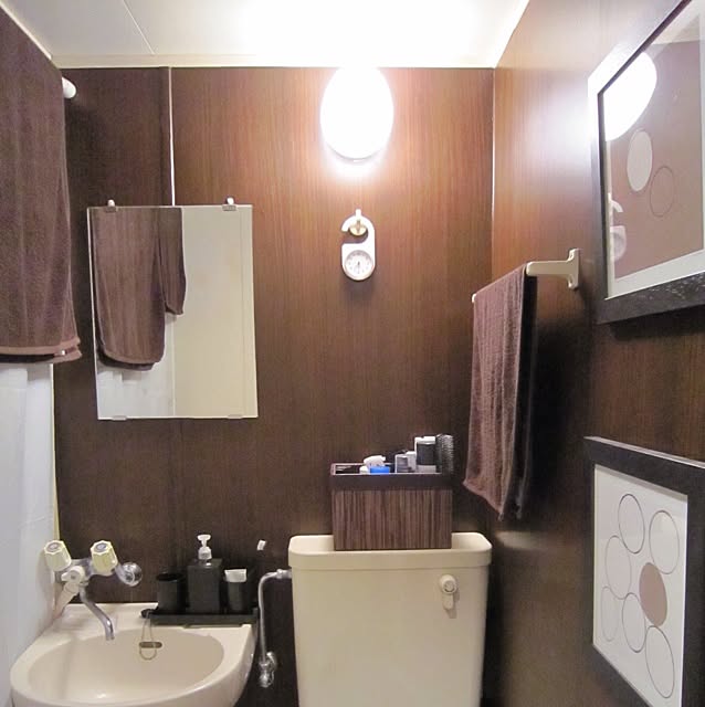 Bathroom,木目調カッティングシート,ユニットバス,ホテル風のお部屋,ホテルライク,LOFT,ダイソー,100均,一人暮らし,ワンルーム,ブラウン,男の部屋,雑貨,メンズ部屋,男の一人暮らし,賃貸,シンプルモダン,1人暮らし,ロフト move8789の部屋