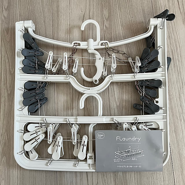 Bathroom,洗濯,ピンチハンガー,洗濯ピンチハンガー,洗濯ピンチ,白,シンプル,ありがとうございます♡,ホワイト化,白化,子供と暮らす,ミニマリストになりたい,皆様に感謝♡,35坪の家,フォロワーの皆様に感謝♡,気軽にフォローして下さい♡ akrkr412112の部屋
