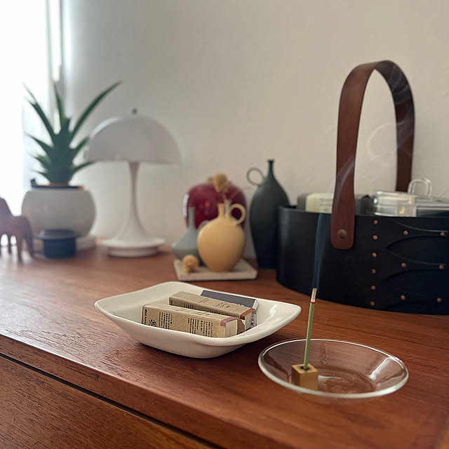 Lounge,パンテラポータブル,香りのある暮らし,シトラスウッディ,無印良品のインセンス,ナチュラルインテリア,北欧インテリア,癒しの時間,間接照明のある暮らし,ヴィンテージ家具 siosai10の部屋
