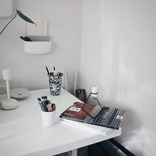 My Desk,Normann Copenhagen,MUUTO,ittala,serax,crowcanyonhome,楽天で買ったもの,モノトーンインテリア,シンプル erixonの部屋