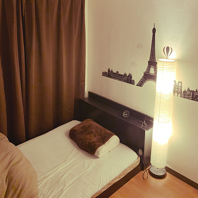 Bedroom,モダン,ウォールステッカー,ベッド,一人暮らし,ニトリ,100均,ダイソー,照明 noriの部屋