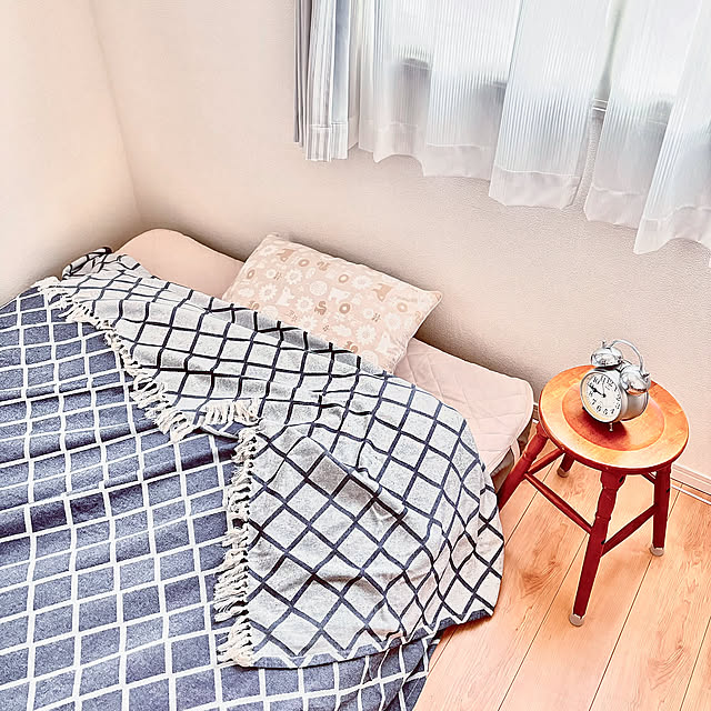 Bedroom,目覚まし時計,ベッドカバー,癒し,ニトリ,しまむら,マルチカバー,こどもの日,建売住宅,こどもと暮らす,こどものいる暮らし,コメントお気遣いなくです⑅◡̈*,SEASON REASON namiの部屋