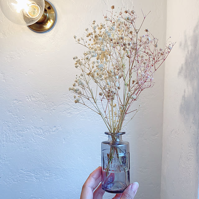 かすみ草,ドライフラワー,花びん,ナチュラルインテリア,夏の模様替え,On Walls,セリア,階段の壁 sayaの部屋