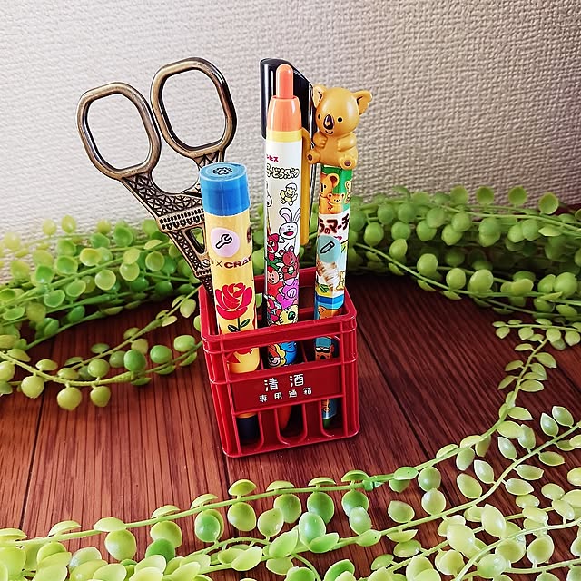 使い方いろいろ,ミニマリスト,すっきり暮らす,レトロ,雑貨,ミニチュア,ミニチュア雑貨,100均,ダイソー,セリア,一升瓶ケース,一升瓶,文房具,文房具収納,工具,工具収納,裁縫道具,乾電池,乾電池収納,爪切り,爪切り収納,毛抜き 5101103の部屋