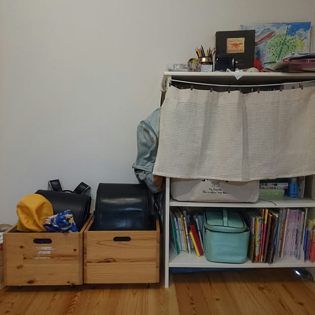 Bedroom,ランドセル置き場,無印良品,こどもと暮らす。,ちいさなお家,無垢床,パインの床 osamoの部屋