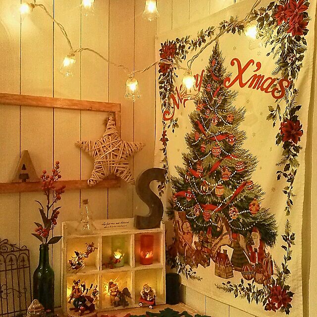 Entrance,クリスマス飾り,板壁DIY,ベニヤ板壁 mikiの部屋